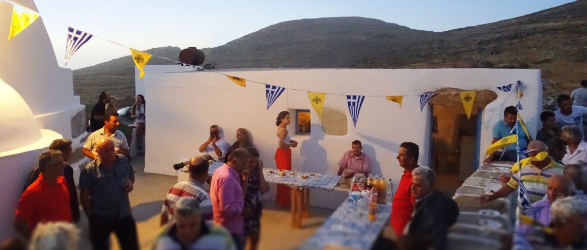 grecki festiwal przy kościele
